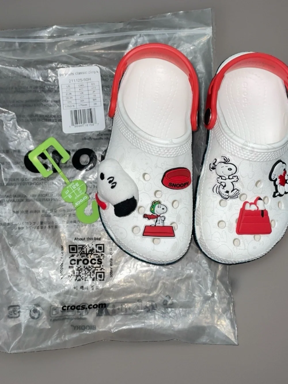 NEW Crocs Peanuts Classic Clog Unisex Kids C11 ~ 6 Jibbitz NEW